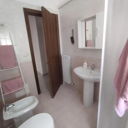 Zoe Apartment *